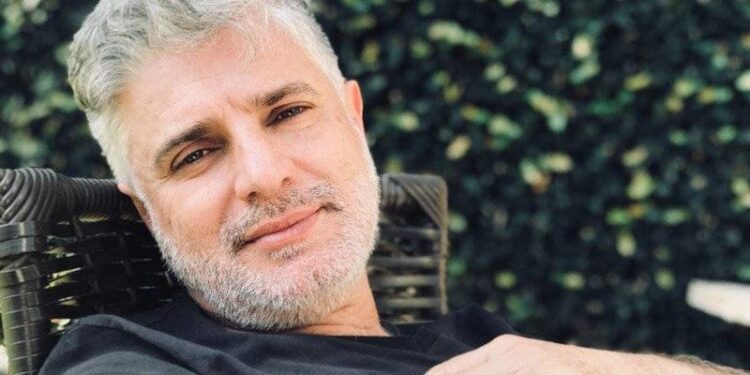 14 Ways Meditation Can Help You Relieve Stress (+ 3 Scripts)