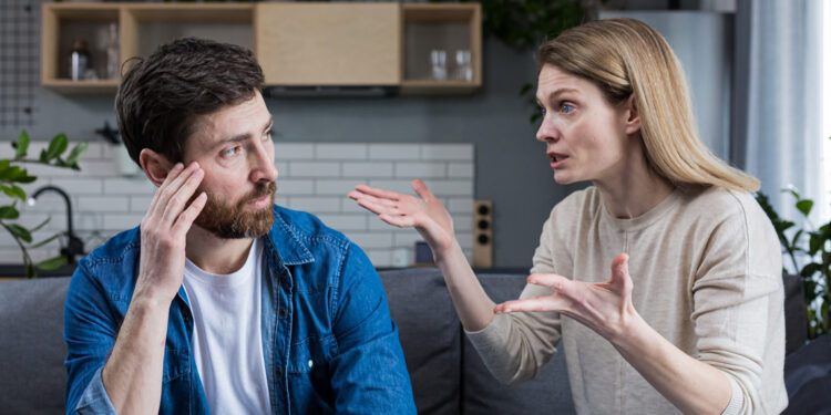 Dysfunctional communication patterns can affect immune system function in married couples, study suggests