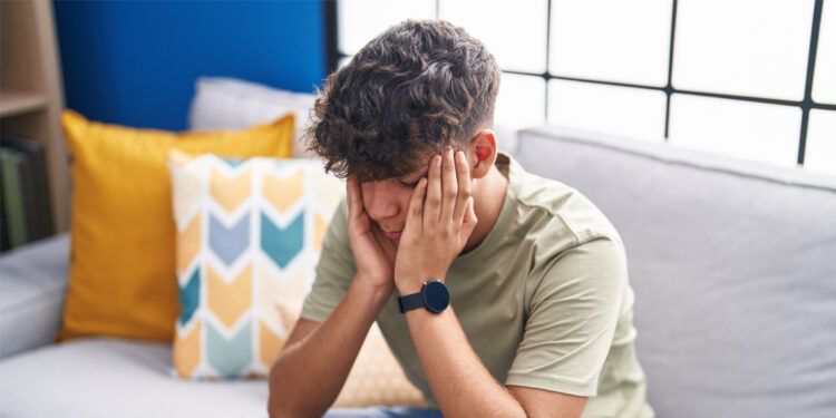 Study finds exposure to stressful life events ages adolescents faster than their peers