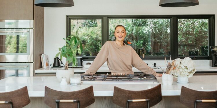 The Best Protein Bars (for Every Diet), According to a Nutritionist