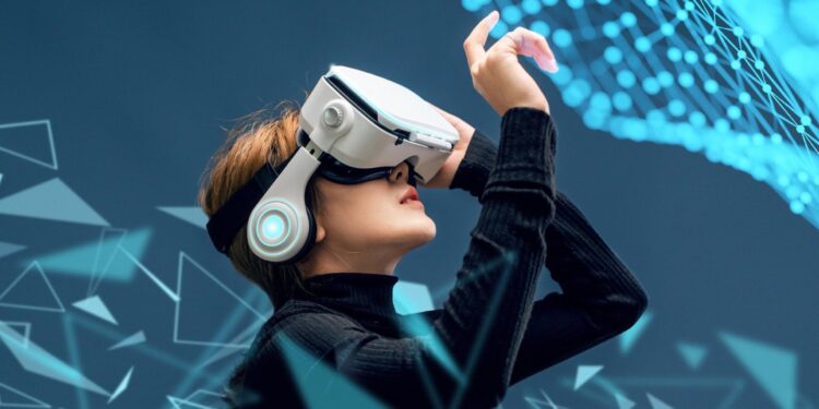 Virtual reality study investigates how sound impacts balance performance