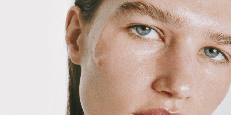 Can We Really Kill the “Zombie” Cells That Age Us? Inside the Wellness World’s New Obsession with Senolytics