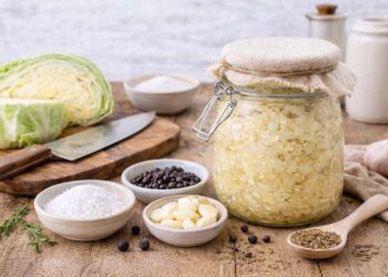 Easy Homemade Sauerkraut Recipe (Step-by-Step Guide)